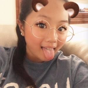 Meet your Posher, Beverly